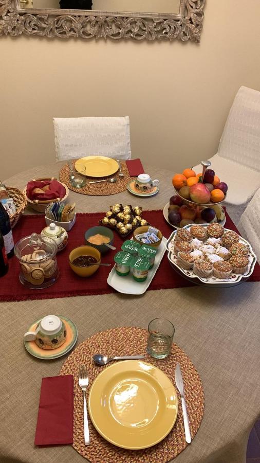 Altra Meta B&B Губио Екстериор снимка
