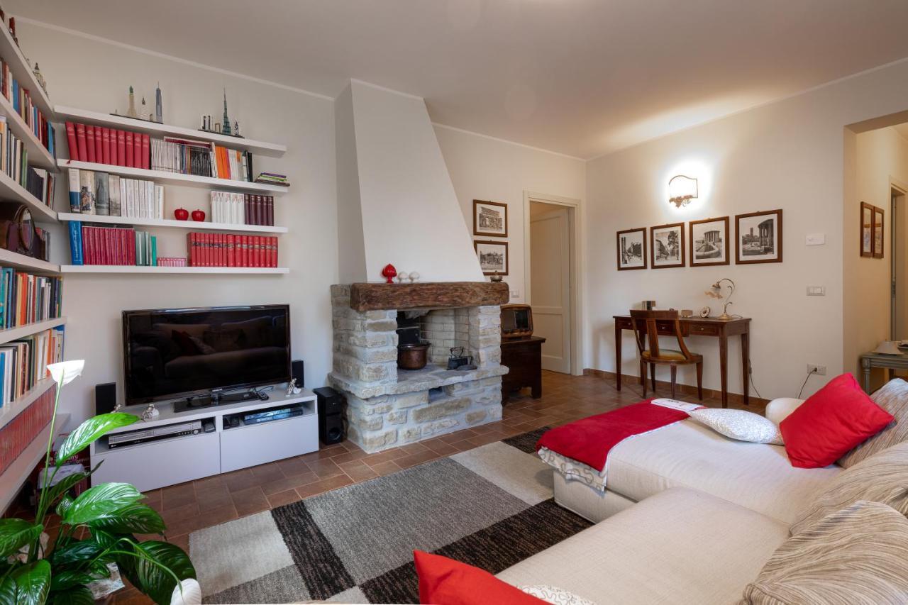 Altra Meta B&B Губио Екстериор снимка