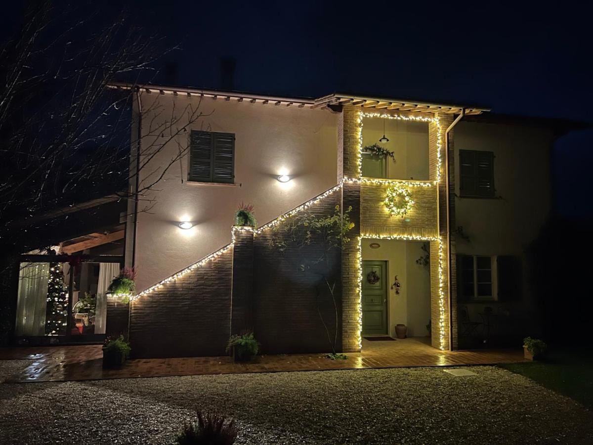 Altra Meta B&B Губио Екстериор снимка