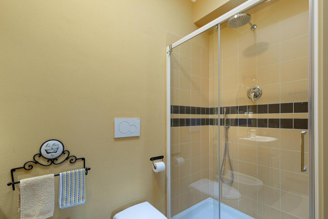 Altra Meta B&B Губио Екстериор снимка